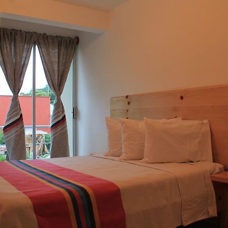Axkan Click Hotel Сан-Кристобаль-де-Ла-Касас Экстерьер фото